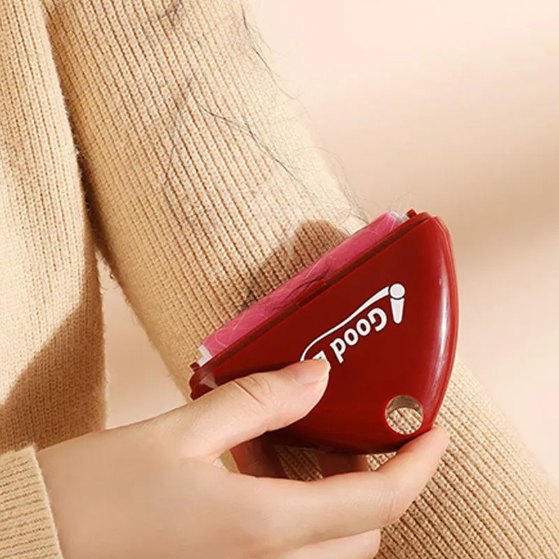 LAST DAY - buy 1 get 1 free!!Portable Reusable Sticky Lint Roller
